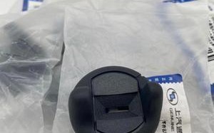 别克凯越转向灯开关插头冒烟是正常现象吗？