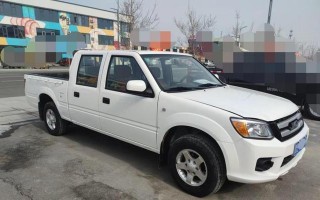 江铃宝典皮卡转向灯保险丝的重要性（保护车辆安全）