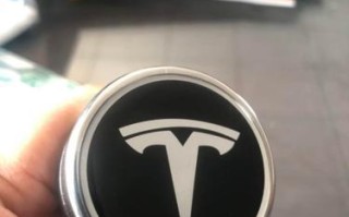 特斯拉刹车灯如何开启（了解特斯拉刹车灯的工作原理和操作步骤）
