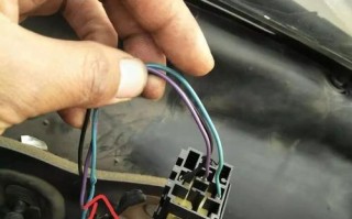 福建奔驰转向灯保险丝位置查询？如何更换？