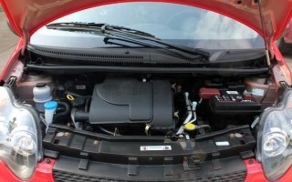 比亚迪F0右转向灯闪得快（探究比亚迪F0右转向灯闪得快的原因及解决方案）