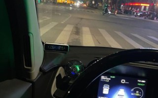 五菱宏光双闪转向灯效果如何？使用中遇到问题怎么办？