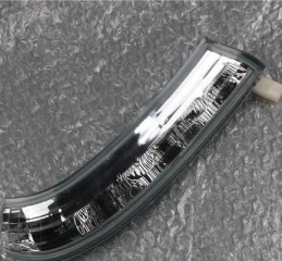 别克GL8后左转向灯维修费用及方法（别克GL8后左转向灯故障维修费用）