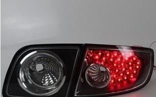 经典款马自达3侧面转向灯更换方法是什么？需要多长时间？