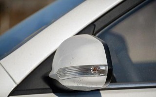 长安75拆转向灯需要什么工具？拆卸步骤是怎样的？