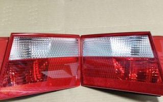 新桑塔纳转向灯和刹车灯都不亮怎么办？