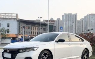 2022款本田雅阁幻夜尊贵版转向灯不亮怎么办？常见问题与解决方法是什么？