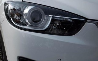 马自达5侧边转向灯拆卸方法？需要什么工具？