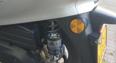 如何更换本田威武110t的前转向灯？需要哪些工具和步骤？