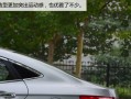 奔腾B70后转向灯LED的升级与优势（LED灯技术为奔腾B70带来更高的安全性和美观度）