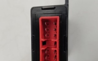 起亚K2转向灯继电器位置及维修方法（解决起亚K2转向灯继电器故障的终极指南）