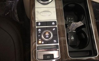 路虎揽胜行政流水转向灯拆卸方法是什么？拆卸后如何正确安装？