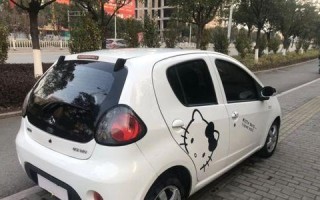 吉利熊猫侧面转向灯更换电池的步骤是什么？需要多长时间？