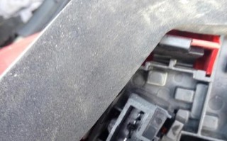 宝骏630换左右转向灯总成拆卸方法？需要哪些工具？