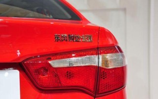k2起亚后转向灯安装方法是什么？需要哪些工具和步骤？