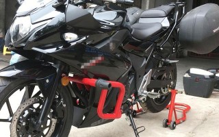 解密铃木GSX250R转向灯的拆卸方法（保养更简单）
