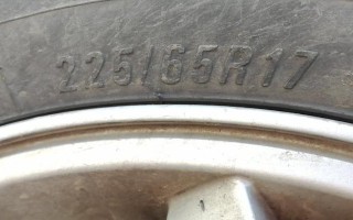比亚迪m6轮胎尺寸是多少？如何选择合适的轮胎？