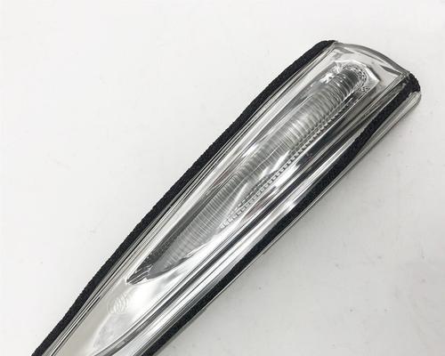 以现代悦动转向灯正极为主题写的文章（深入解析现代悦动转向灯的正极设计原理及优势）-第1张图片-驰速用车