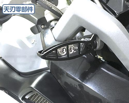 宝马双R转向灯（探索宝马双R转向灯的卓越设计和卓越性能）-第1张图片-驰速用车