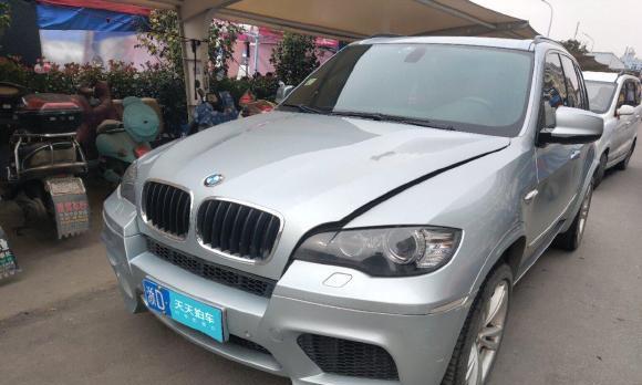 沃尔沃XC602024款转向灯使用教程（掌握XC602024款转向灯功能）-第2张图片-驰速用车