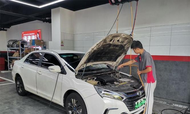 探究比亚迪涡轮车烧机油现象（原因分析与解决方案）-第1张图片-驰速用车
