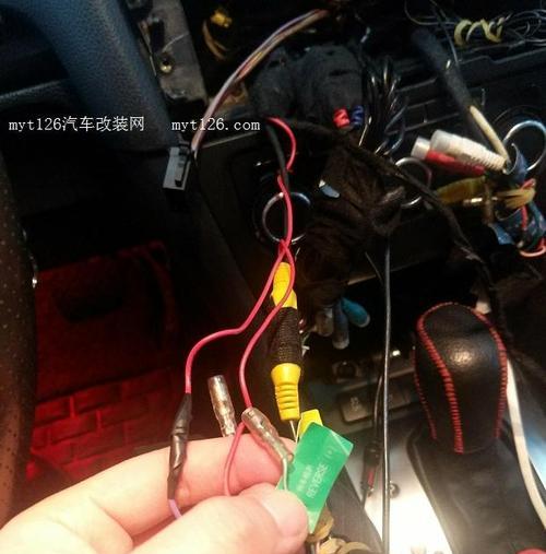 大众高尔夫转向灯继电器是哪一个？如何更换？-第2张图片-驰速用车