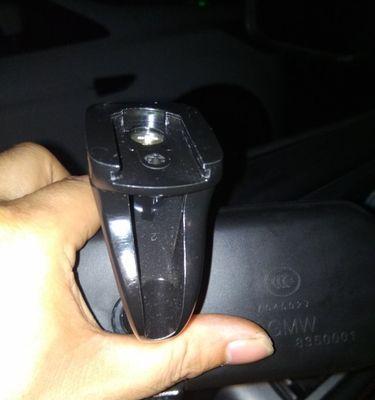宝骏560后视镜转向灯怎么拆解？拆解步骤和注意事项是什么？-第1张图片-驰速用车