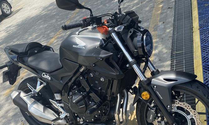 本田CB300R（探索本田CB300R的卓越参数与领先技术）-第1张图片-驰速用车