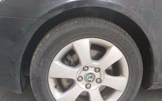 解析斯柯达明锐转向灯异响问题（探究明锐转向灯异响的原因及解决方法）-第1张图片-驰速用车