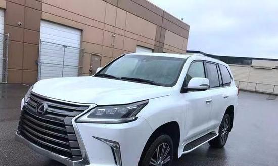 全面解析雷克萨斯LX570豪华配置（豪华配置尽显非凡品质）-第2张图片-驰速用车