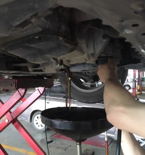 新轩逸更换cvt变速箱油需要多少钱？多久更换一次？-第3张图片-驰速用车