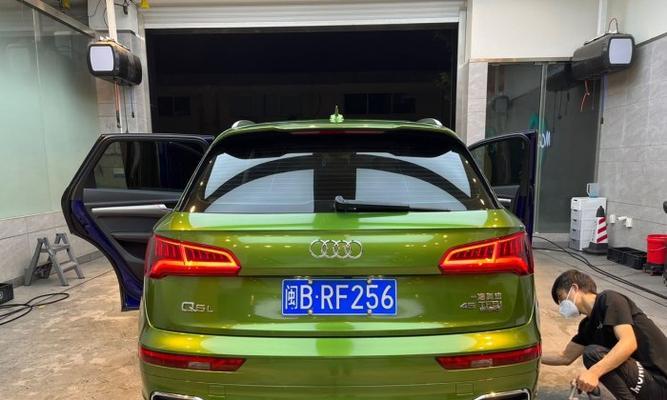 奥迪Q5L流水转向灯的颜色选择与美感（探寻最适合奥迪Q5L的流水转向灯颜色）-第3张图片-驰速用车