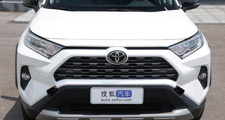 全面解析RAV荣放丰田的参数及特点（揭秘RAV荣放丰田的豪华配置和出色性能）-第3张图片-驰速用车