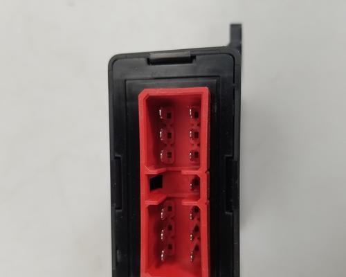 起亚K2转向灯继电器位置及维修方法（解决起亚K2转向灯继电器故障的终极指南）-第1张图片-驰速用车