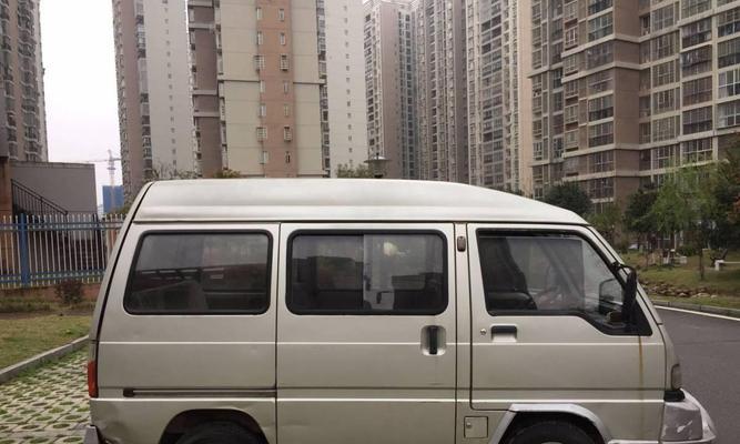 五菱兴旺转向灯不亮怎么办？常见故障及解决方法是什么？-第3张图片-驰速用车
