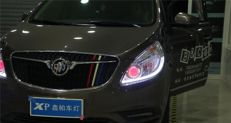 别克君越倒车镜转向灯如何拆卸？拆卸步骤和注意事项是什么？-第1张图片-驰速用车