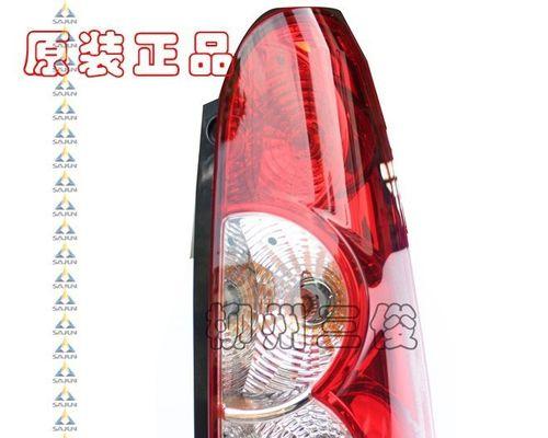 五菱荣光前转向灯拆装方法？需要哪些工具？-第1张图片-驰速用车