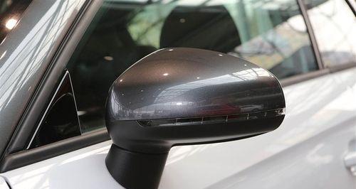 奥迪转向灯反方向亮(探究奥迪车辆转向灯灯泡安装错误的原因及解决方法)-第3张图片-驰速用车 奥迪转向灯反方向亮(探究奥迪车辆转向灯灯泡安装错误的原因及解决方法)-第3张图片-驰速用车